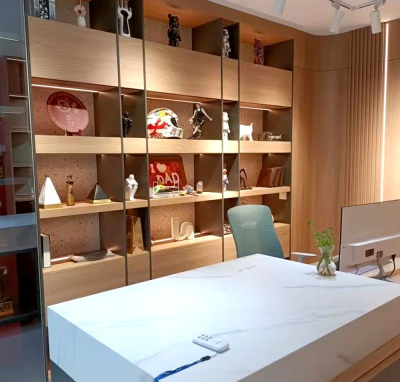 ��������